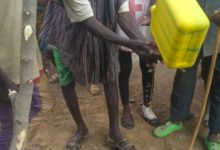 Le Tippy Tap, un dispositif simple de lavage de mains initié par la croix-rouge Burkinabè