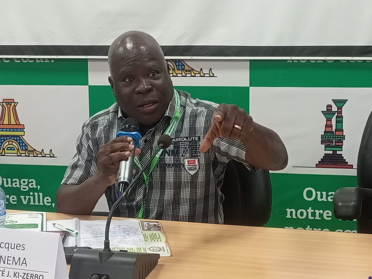 Burkina Faso : « Les Universitaires ne sont pas des monstres », rappelle Jacques Nanema Professeur Titulaire de Philosophie à l’UJKZ